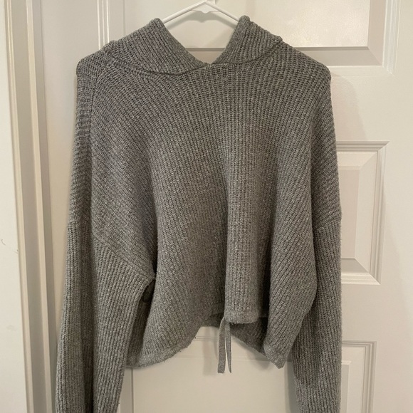 American Eagle Sweater - Picture 1 of 3